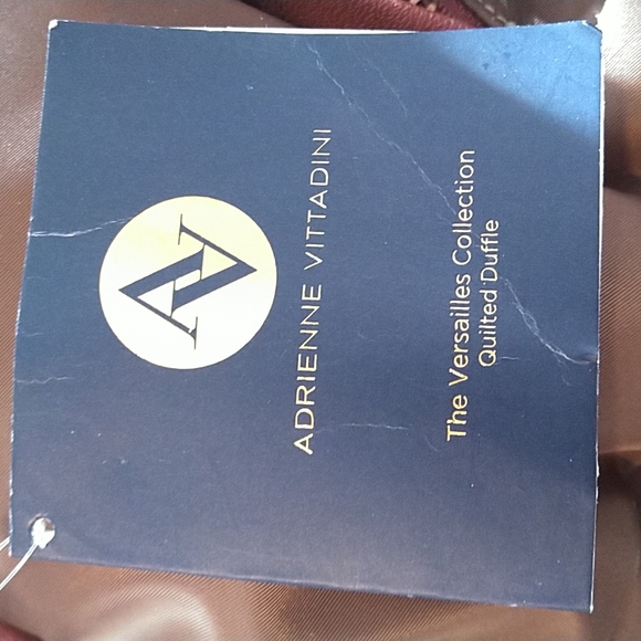 Adrienne Vittadini Quilted Duffle New with tags. - Picture 12 of 14